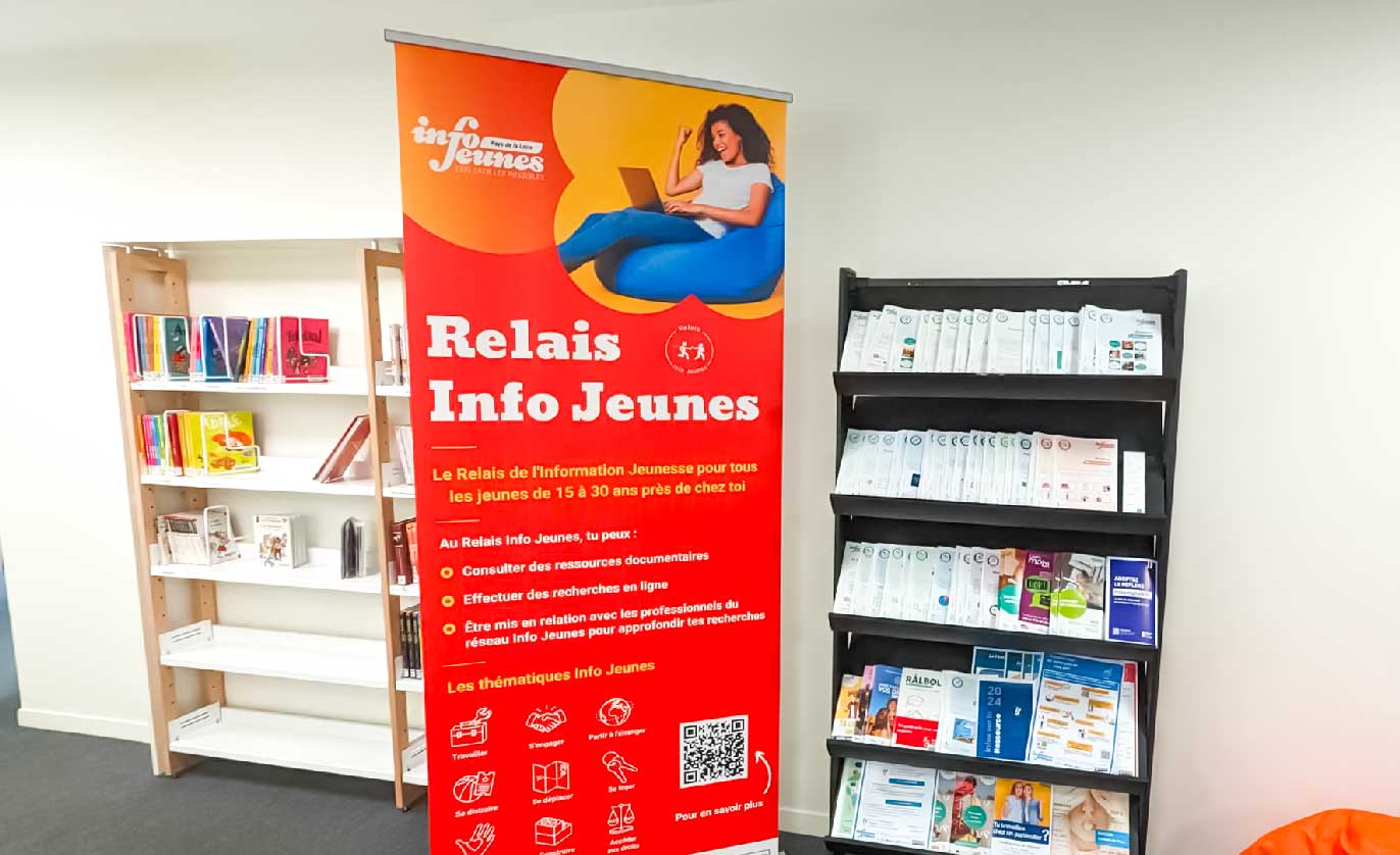 _relais-infos-jeunesse-2